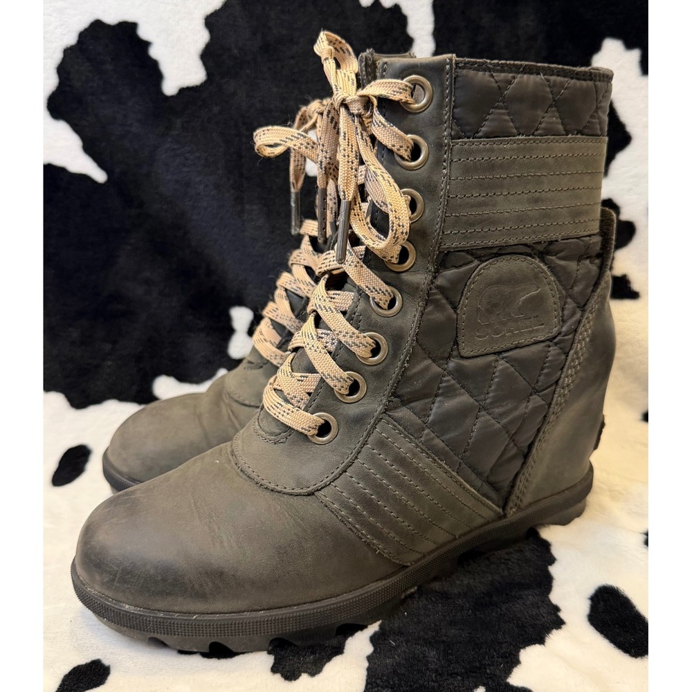 Sorel Joan of‎ Arctic Wedge II Quilted Boots Grey Black Women's 7.5 - Picture 5 of 8